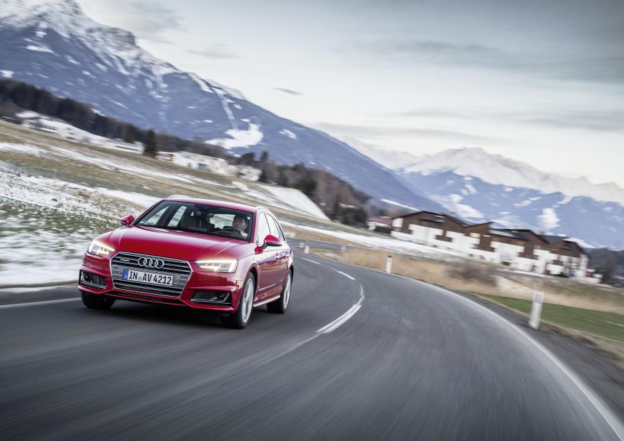  Audi A4 Avant TFSI Ultra S-Line (B9) 2016 года  (WW) (фото 7 из 14)